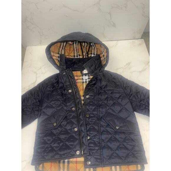 Burberry Quilted Jacket for Kids - Excellent Condition - Picture 1 of 4